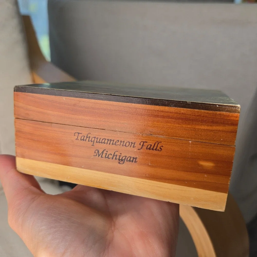 Tahquamenon Falls Michigan Souvenir trinket box jewelry box